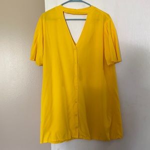 Valija Gitana shirt dress with keyhole back